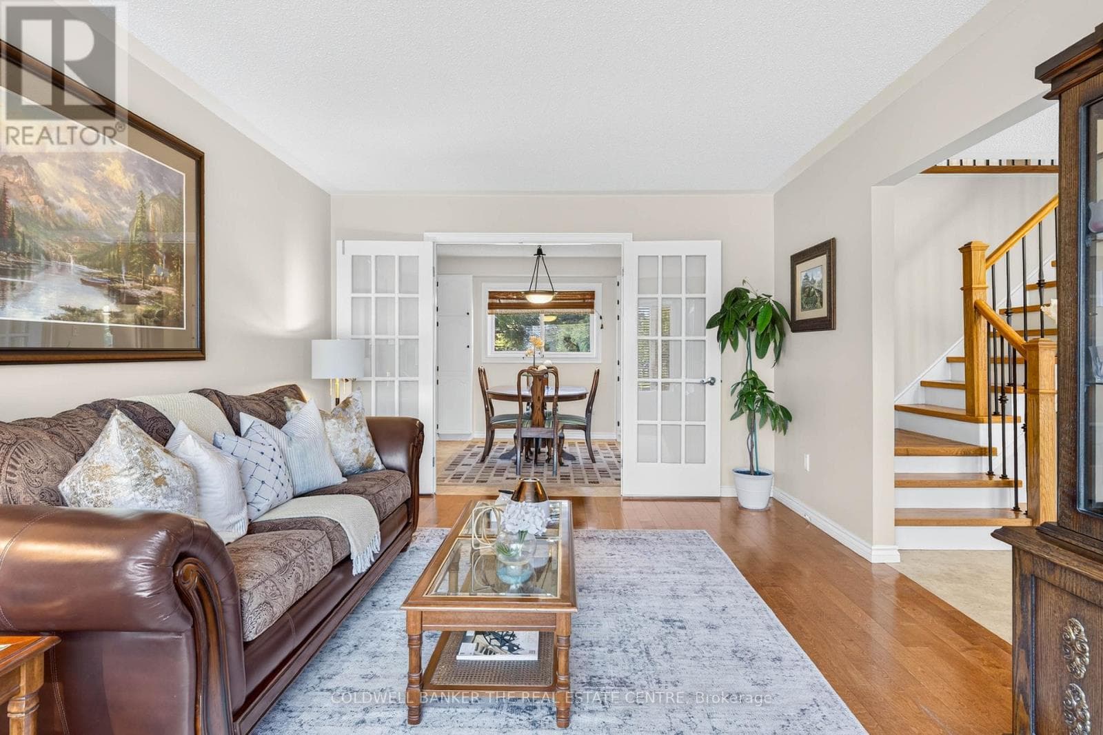 Single Family at 893 Arnold Crescent, Newmarket (Gorham-College Manor), Ontario - Photo 7 - RE/MAX Garden City Realty