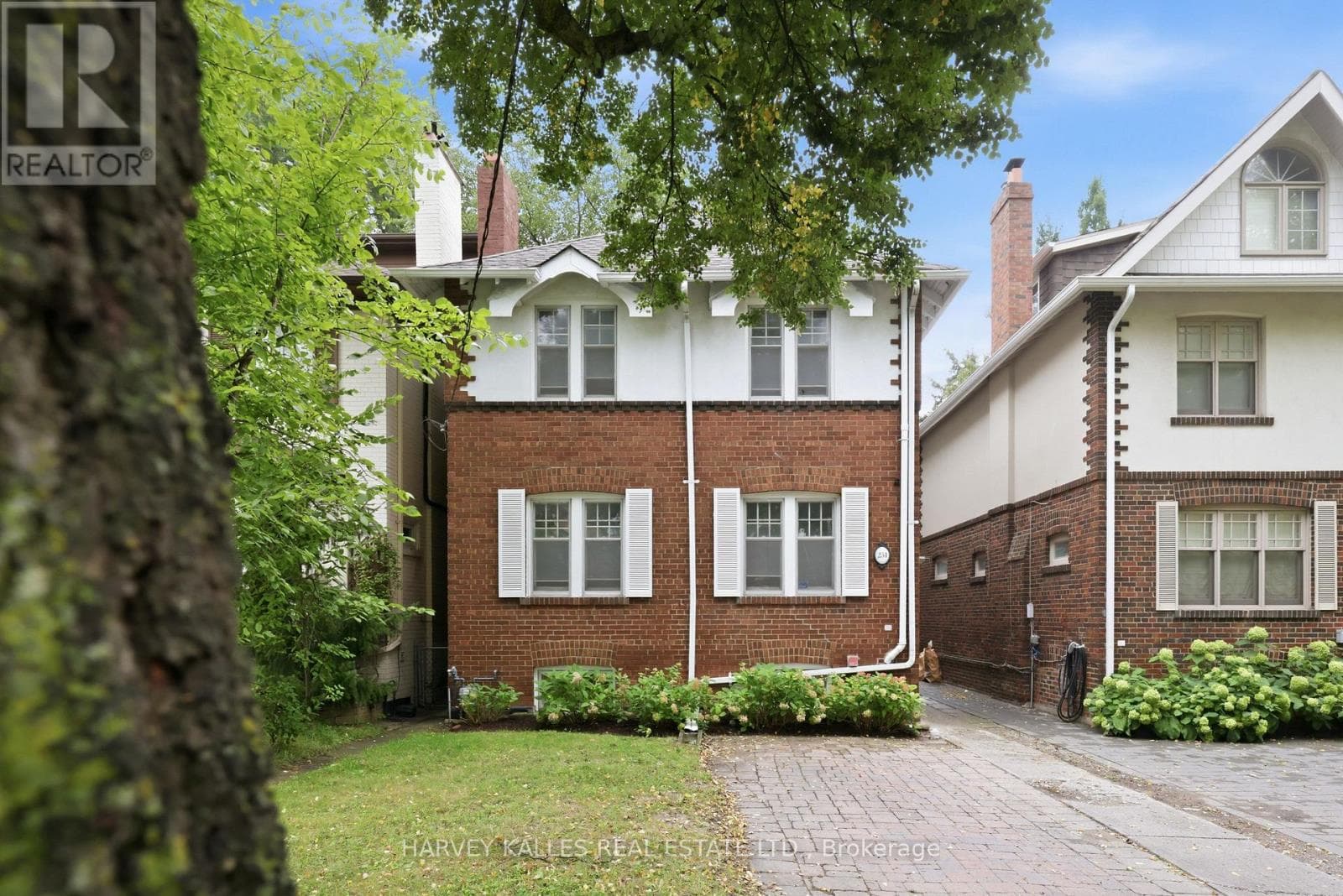 231 Glengrove Avenue