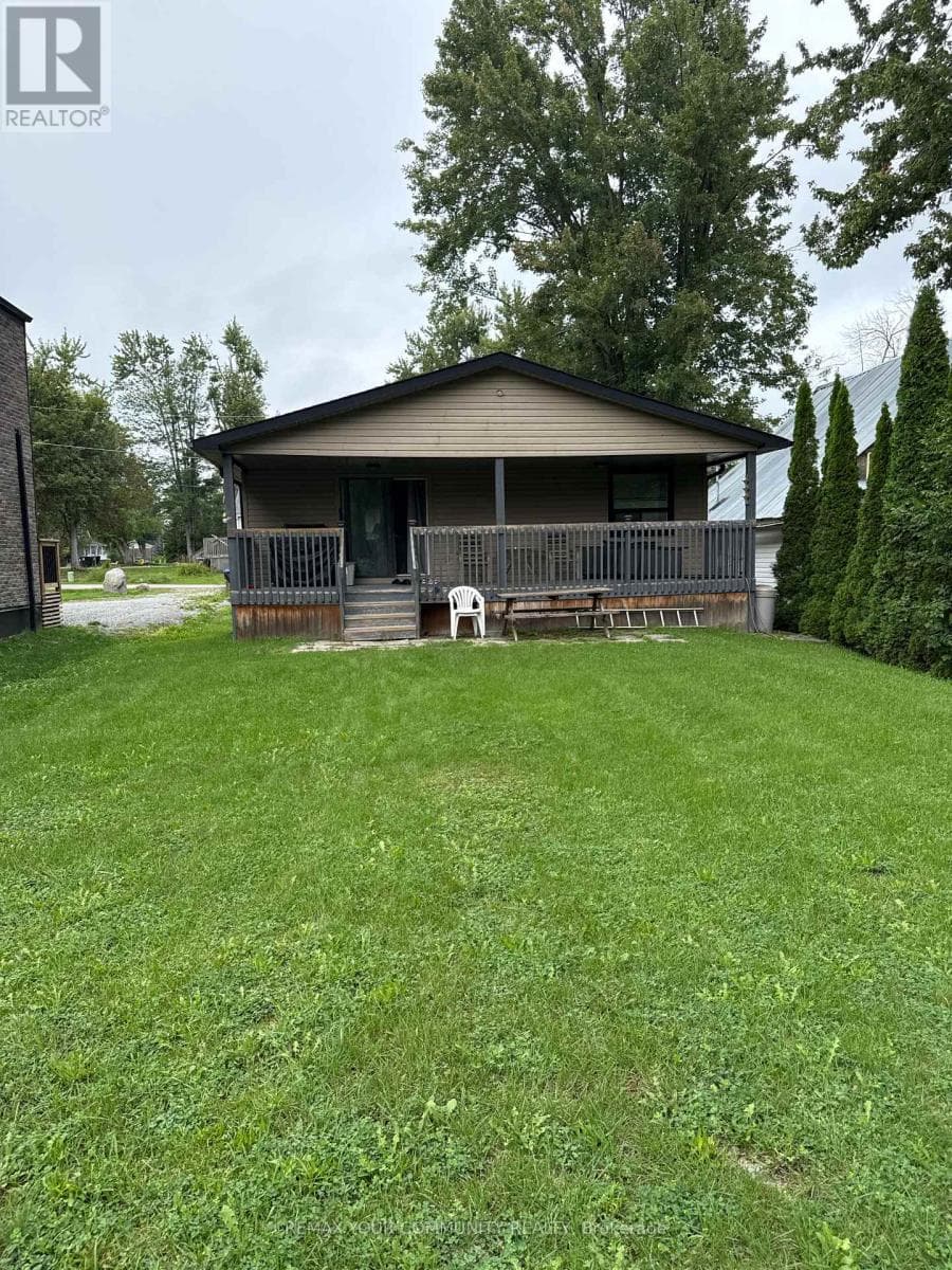 2763 Maple Trail
