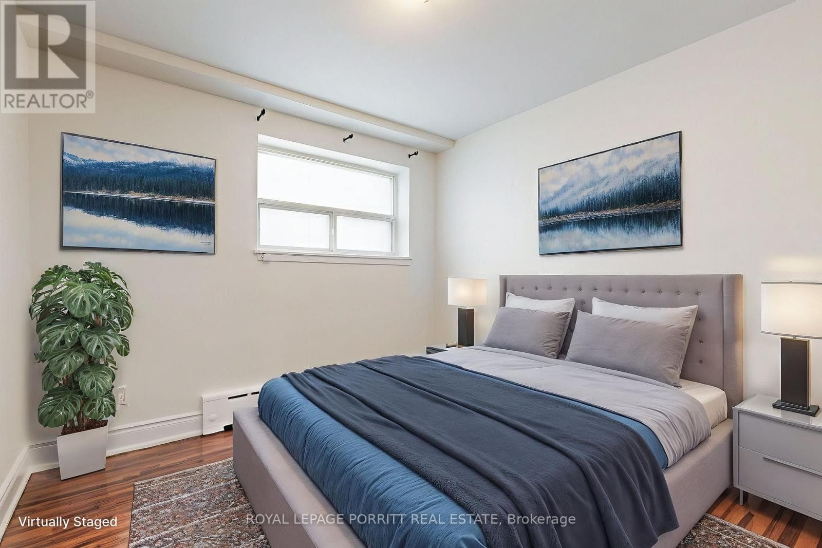 Single Family at 1- 149 Alderbrae Avenue, Toronto (Alderwood), Ontario - Photo 4 - RE/MAX Garden City Realty