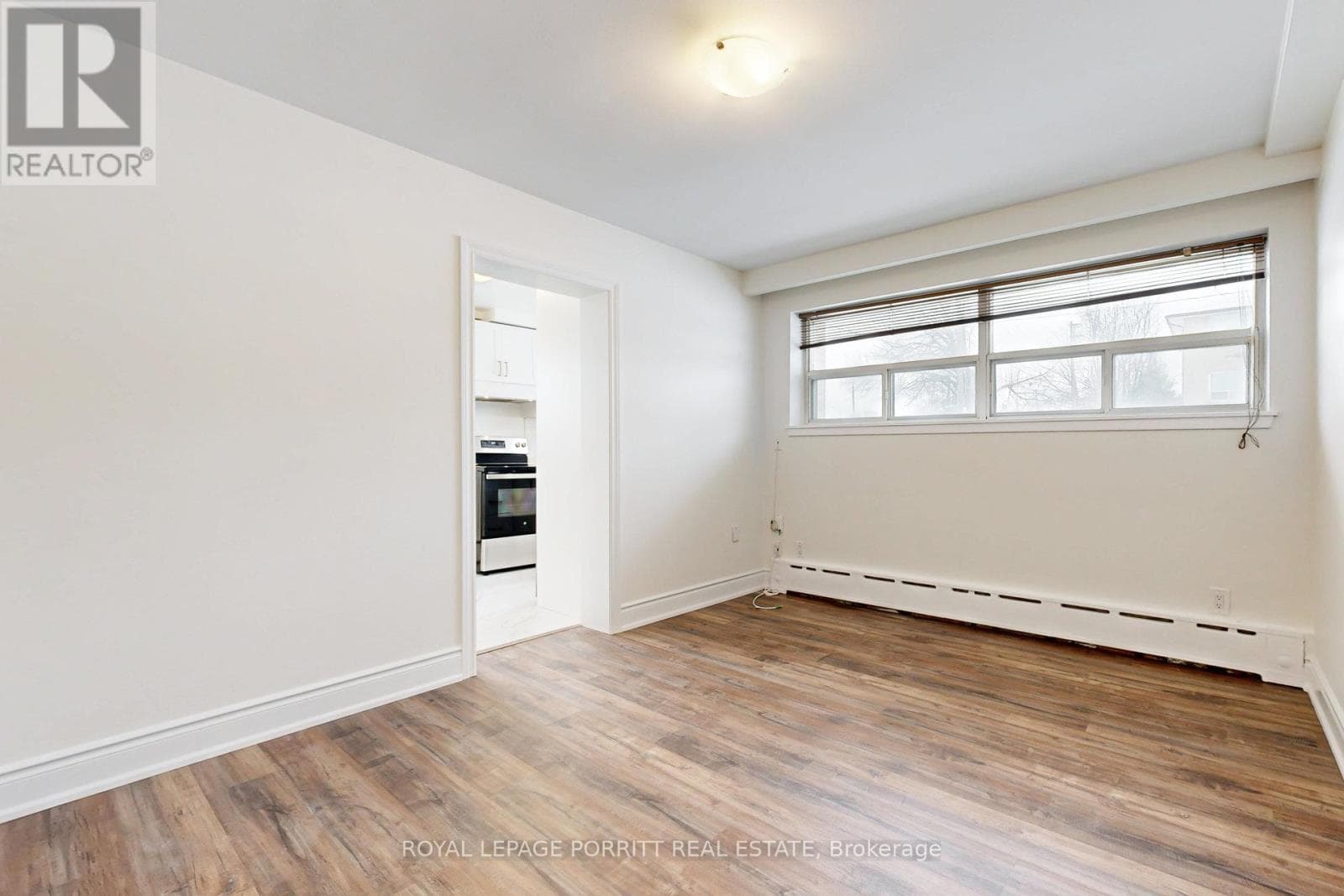 Single Family at 1- 149 Alderbrae Avenue, Toronto (Alderwood), Ontario - Photo 7 - RE/MAX Garden City Realty