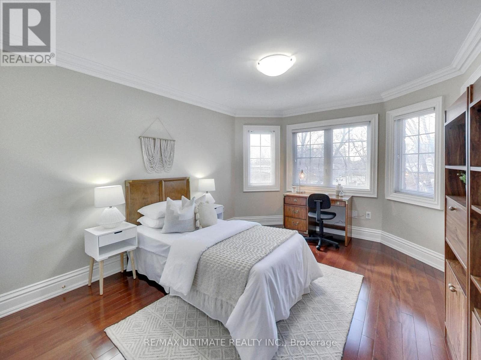1- 40 Harrow Drive