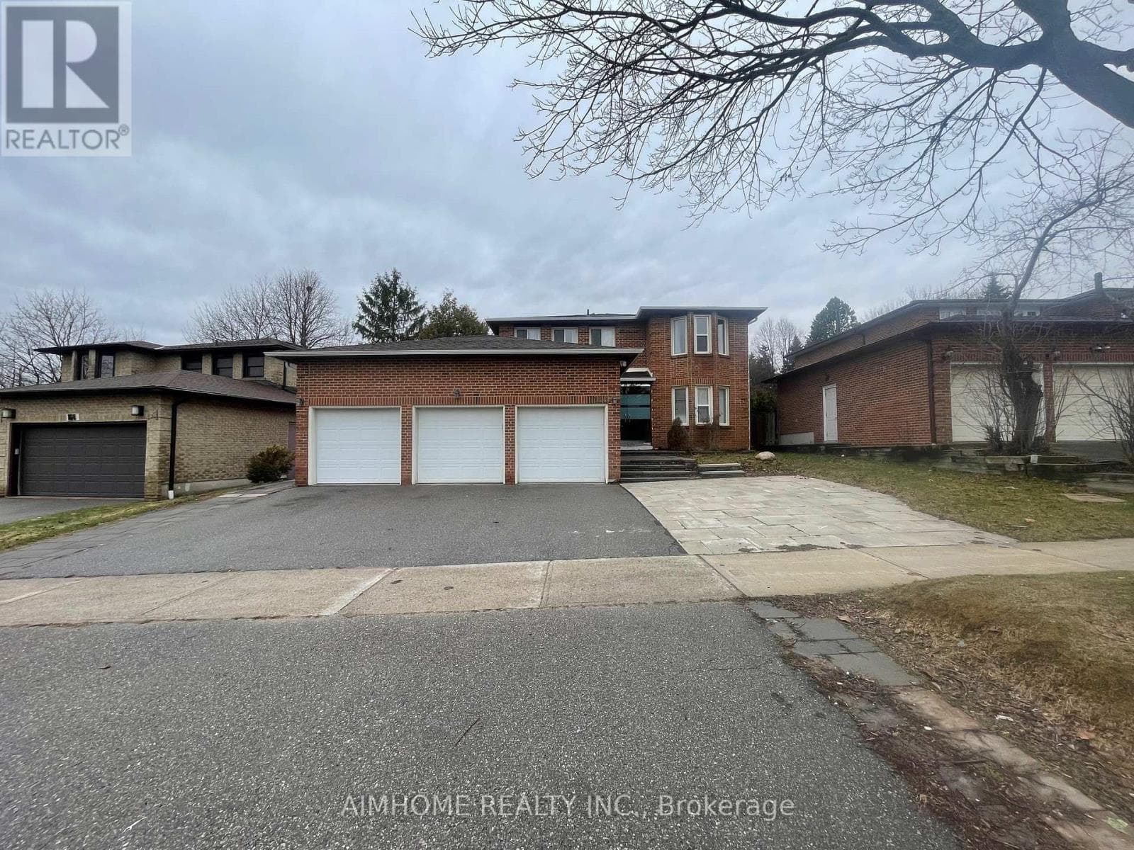 Main- 166 Fincham Avenue