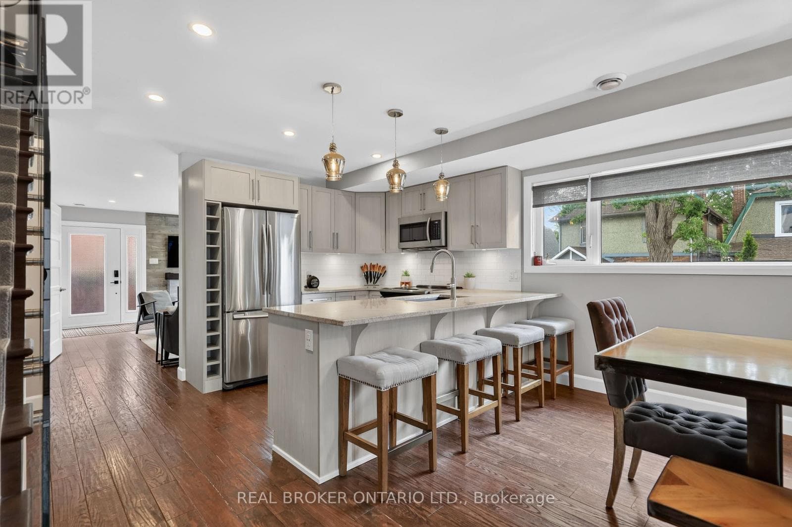 Single Family at 343 Riverdale Avenue, Ottawa, Ontario - Photo 8 - RE/MAX Garden City Realty