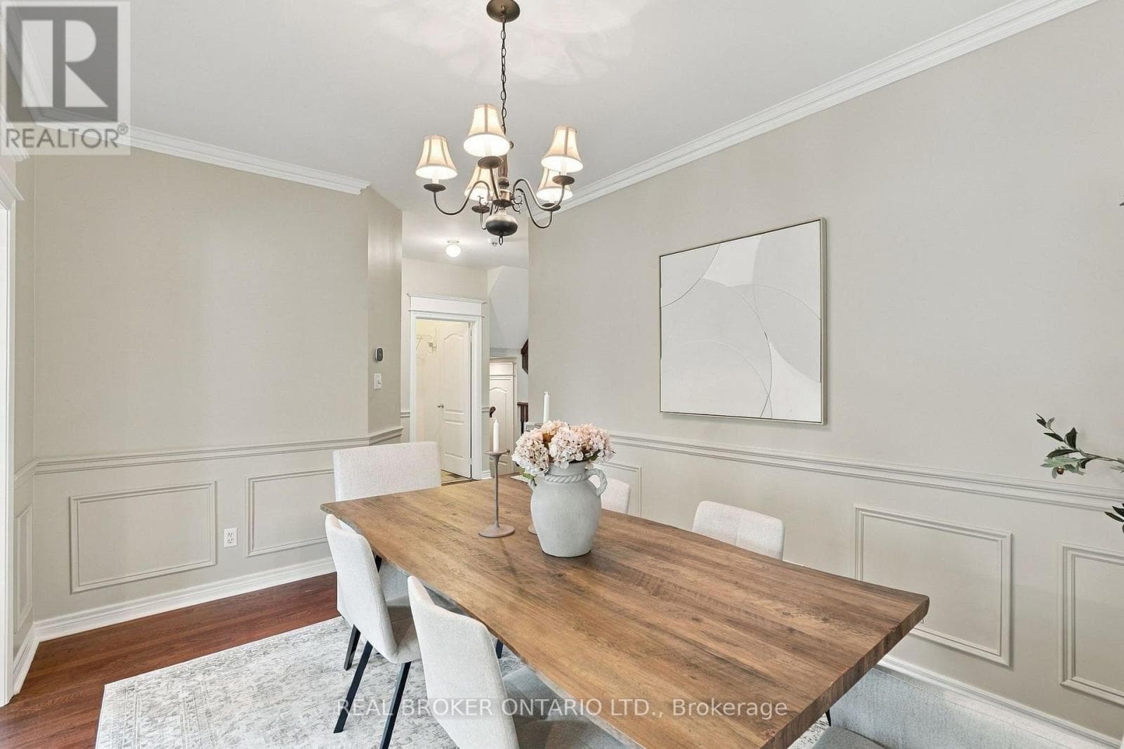 Single Family at 621 Society Crescent, Newmarket (Summerhill Estates), Ontario - Photo 9 - RE/MAX Garden City Realty