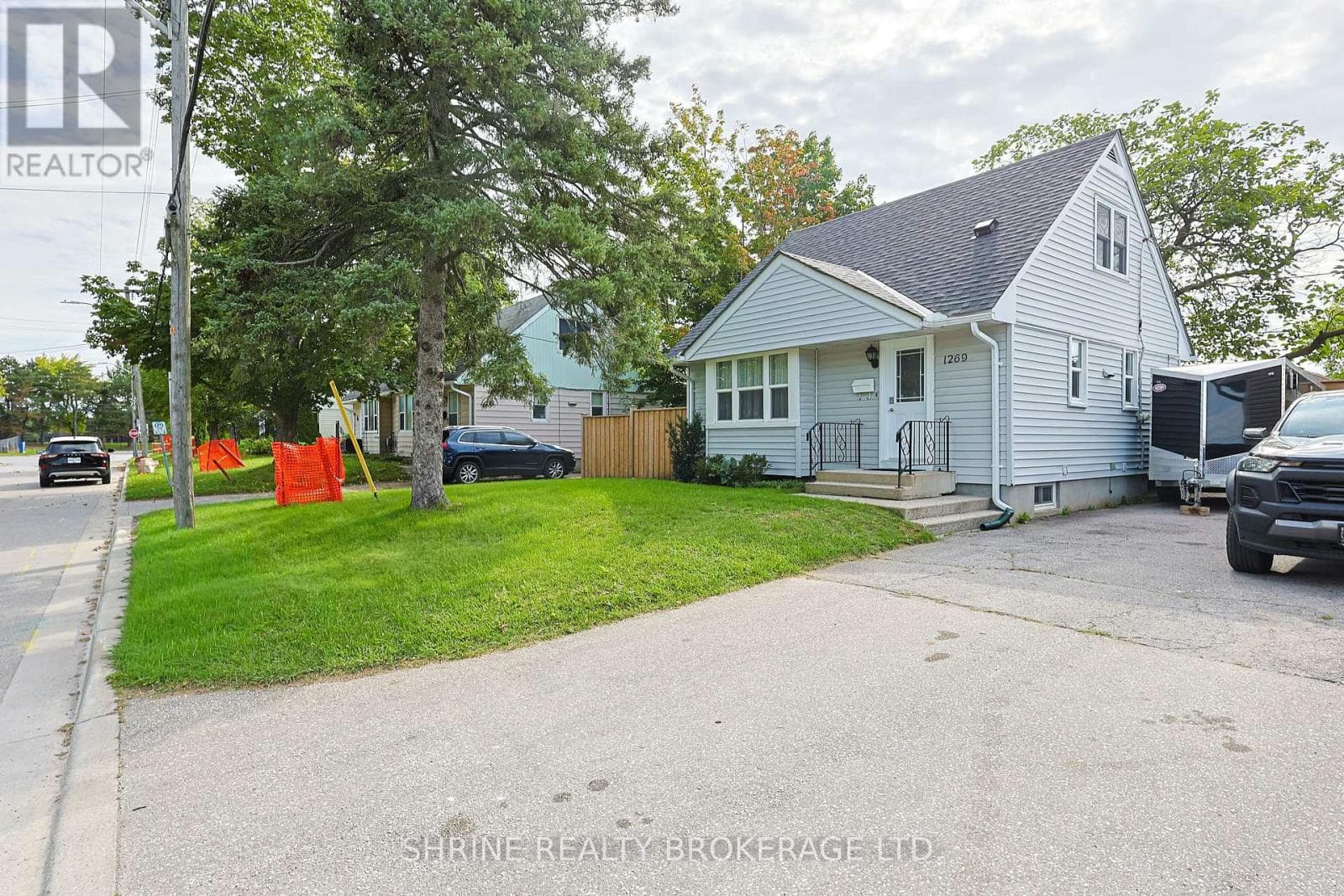 Single Family at 1269 LANDOR Street, London East (East C), Ontario - Photo 3 - RE/MAX Garden City Realty