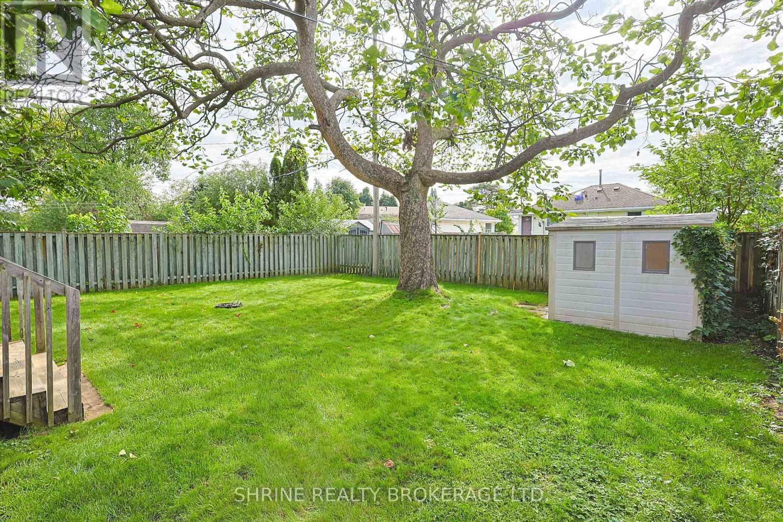Single Family at 1269 LANDOR Street, London East (East C), Ontario - Photo 5 - RE/MAX Garden City Realty