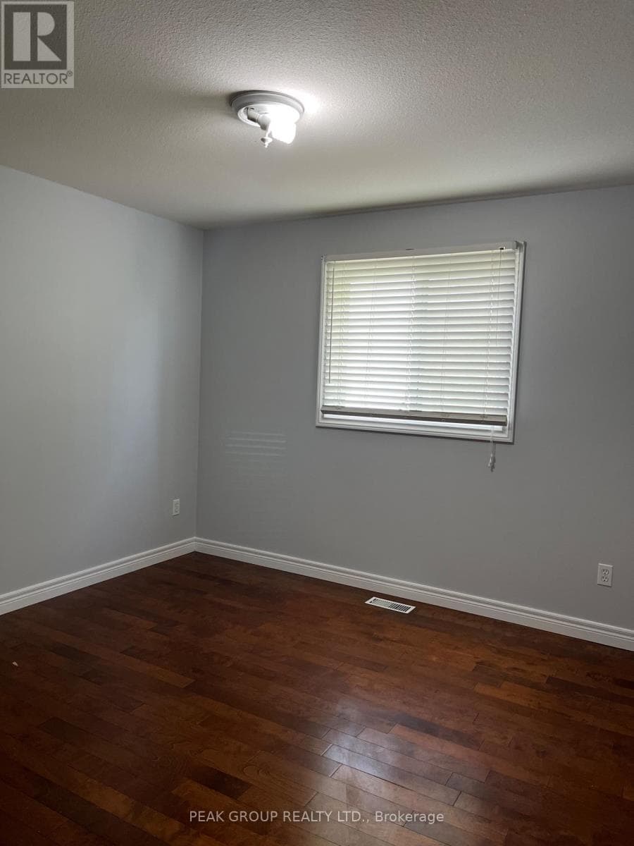 Single Family at 4418 CONNELL Avenue, Niagara Falls (Ascot), Ontario - Photo 8 - RE/MAX Garden City Realty