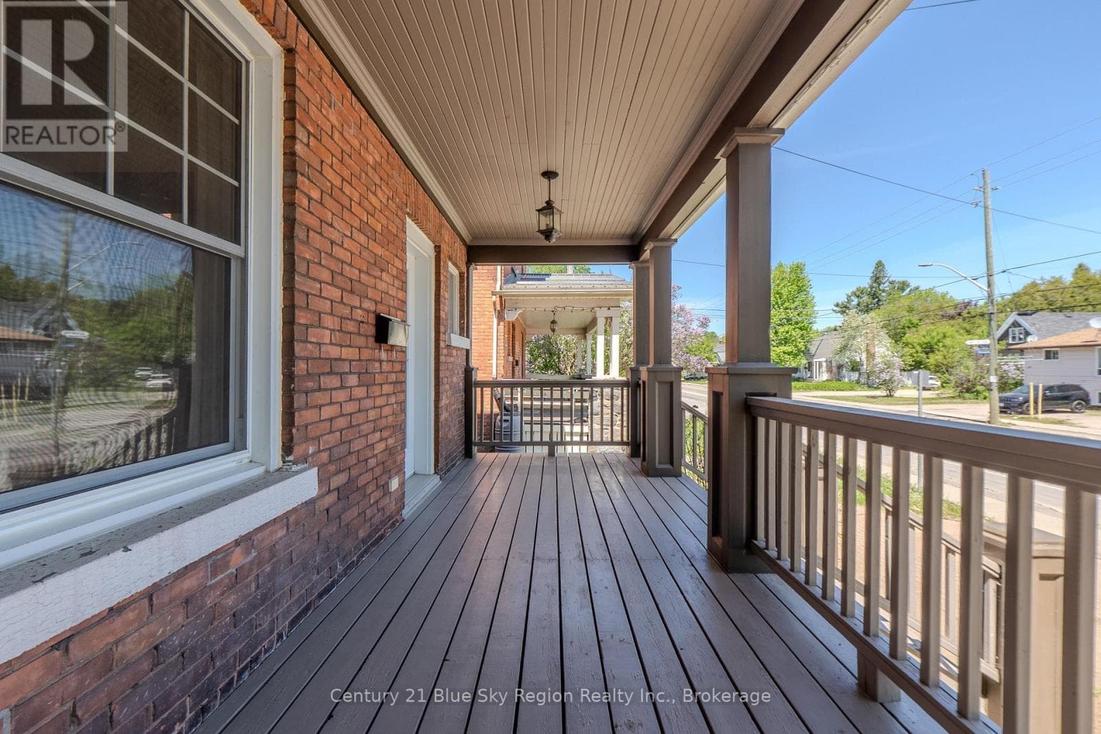 Single Family at 897 Main Street, North Bay (West End), Ontario - Photo 5 - RE/MAX Garden City Realty