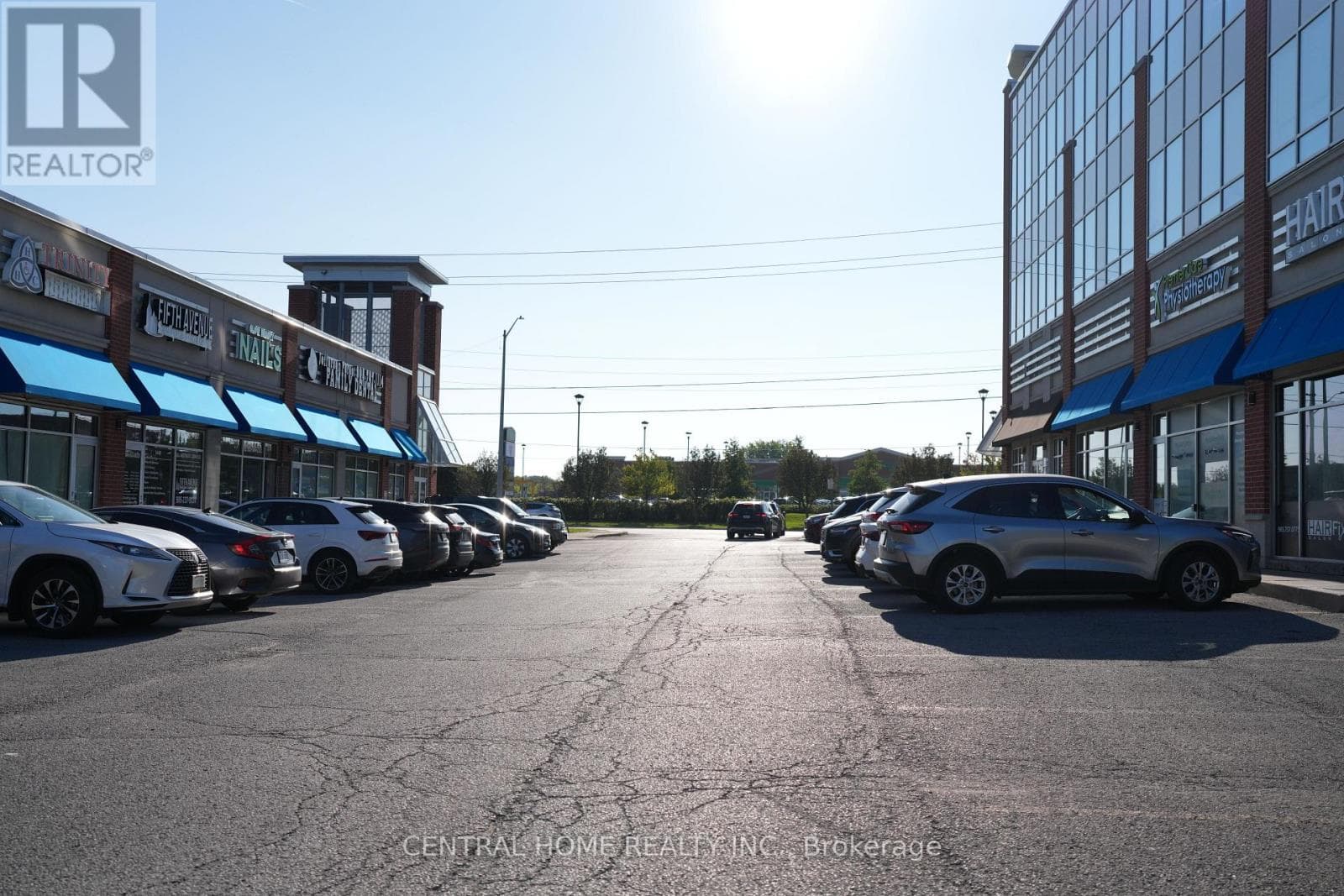 B104- 11685 Yonge Street