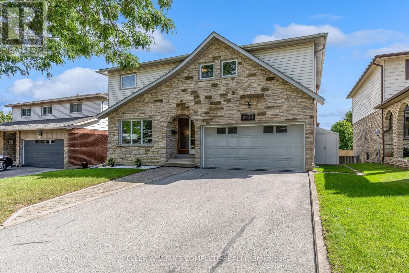 Single Family at 2134 CARTIER Crescent, Burlington (Brant Hills), Ontario - Photo 2 - RE/MAX Garden City Realty