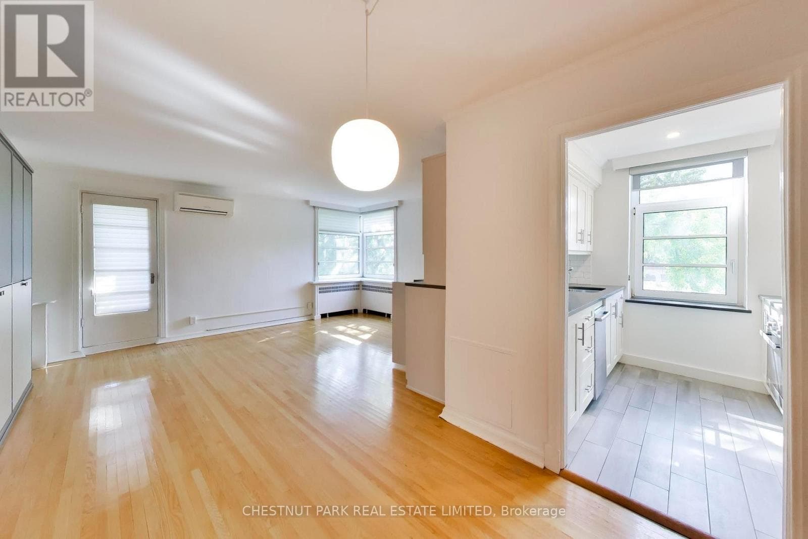 Single Family at 509- 717 Eglinton Avenue, Toronto (Forest Hill South), Ontario - Photo 9 - RE/MAX Garden City Realty