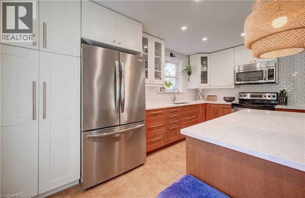 Single Family at 87 BRENTWOOD Avenue, Kitchener, Ontario - Photo 8 - RE/MAX Garden City Realty
