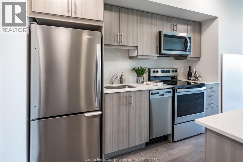 Single Family at 608- 7711 GREEN VISTA, Niagara Falls, Ontario - Photo 10 - RE/MAX Garden City Realty