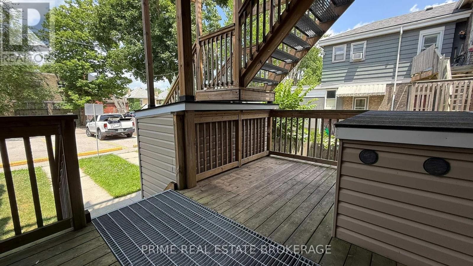 Multi-family at 2- 290 Central Avenue, London East (East F), Ontario - Photo 3 - RE/MAX Garden City Realty