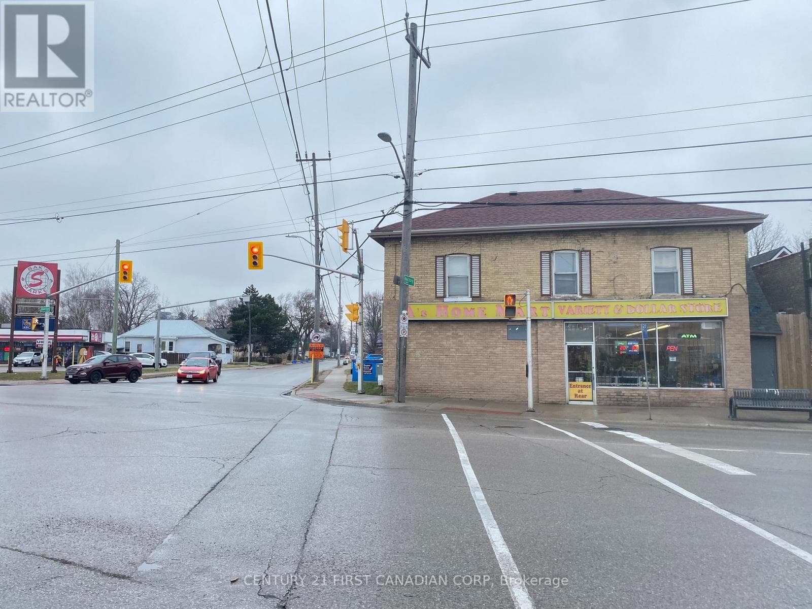 Retail at 414 Hamilton Road, London East (East L), Ontario - Photo 2 - RE/MAX Garden City Realty