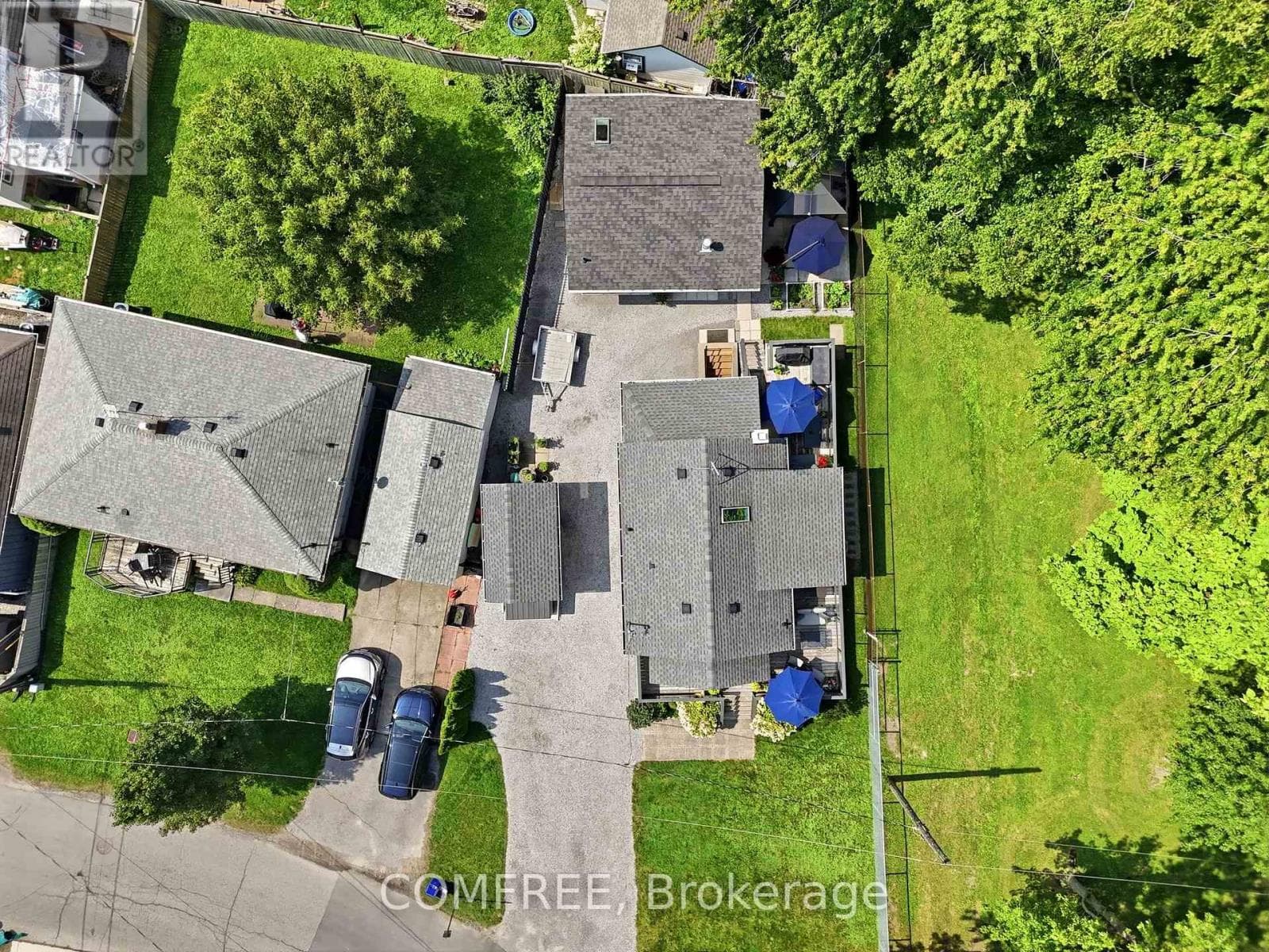 Single Family at 65 Bogart Street, St. Catharines (Port Weller), Ontario - Photo 3 - RE/MAX Garden City Realty