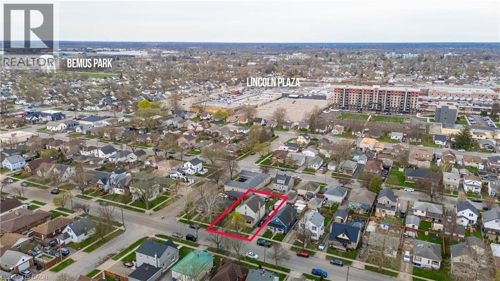 Multi-family at 307 WALLACE Avenue, Welland, Ontario - Photo 9 - RE/MAX Garden City Realty