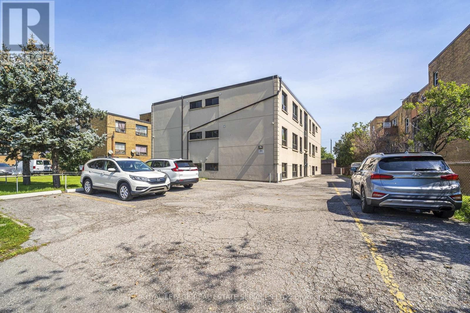 Multi-family at 8- 2637 Keele Street, Toronto (Maple Leaf), Ontario - Photo 7 - RE/MAX Garden City Realty