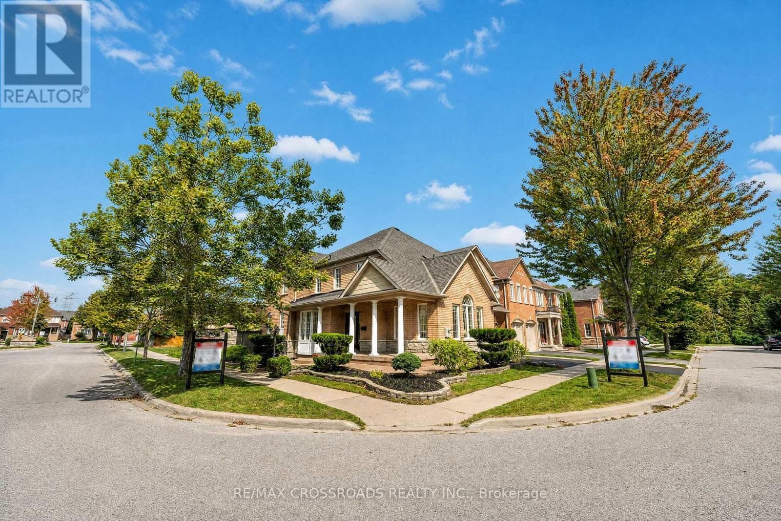 Single Family at 28 O'shea Crescent, Ajax (Northwest Ajax), Ontario - Photo 2 - RE/MAX Garden City Realty