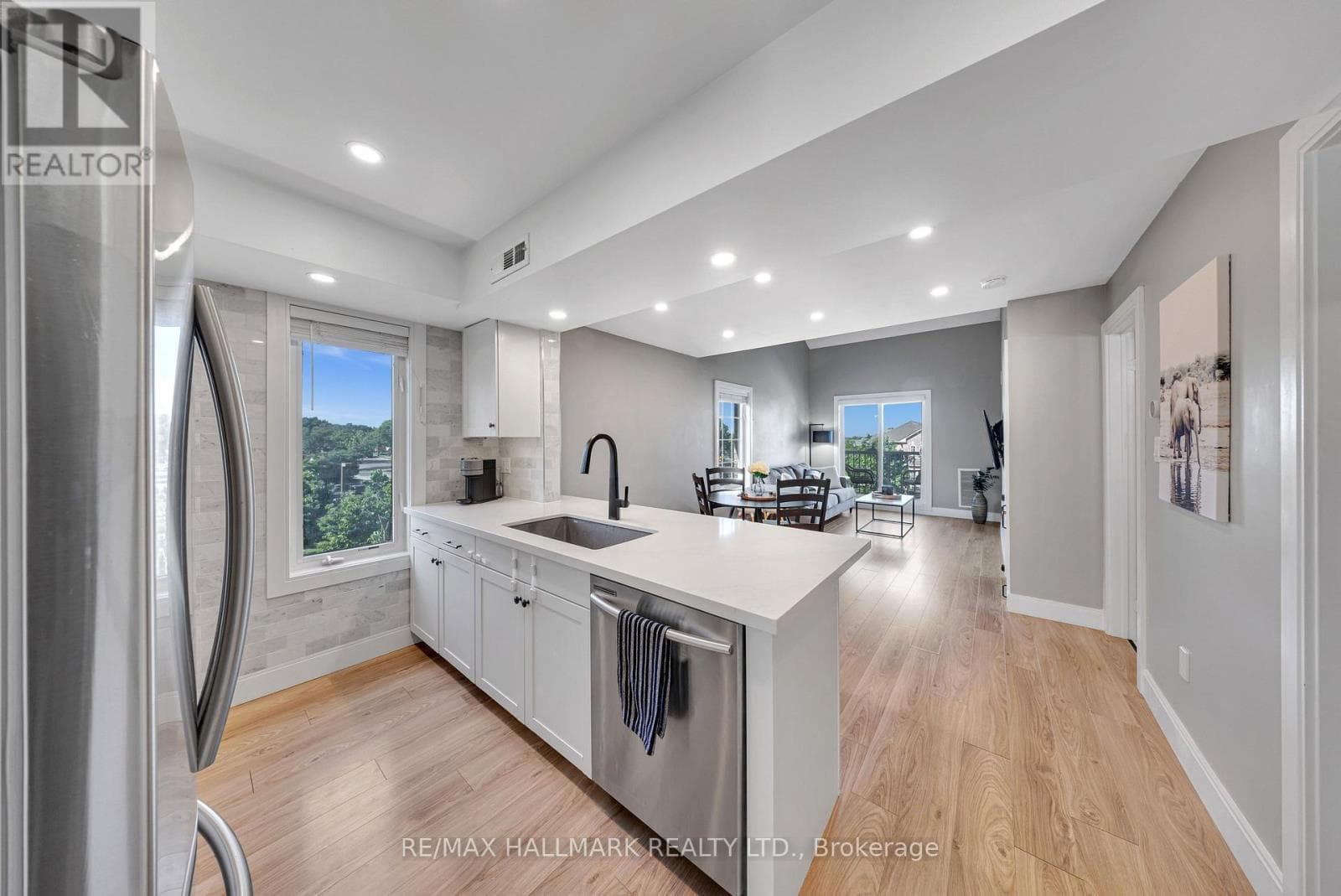 3- 106 Petra Way