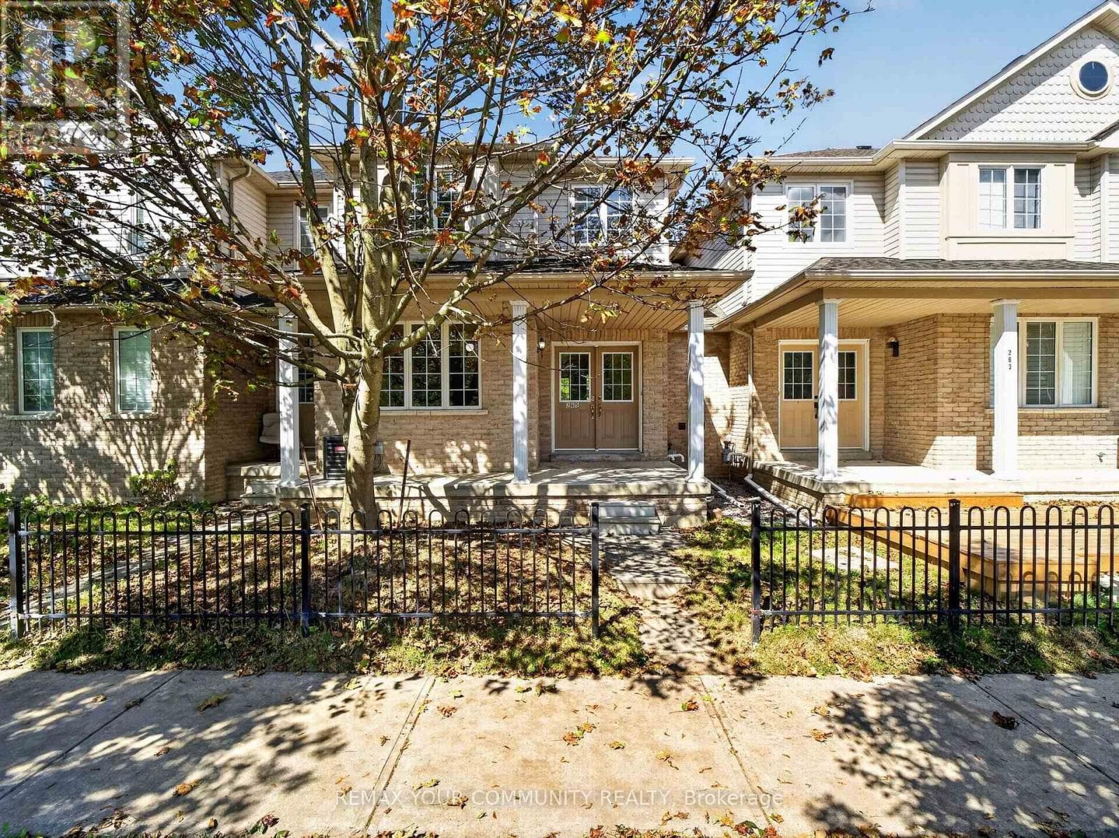 265 Sprucewood Crescent