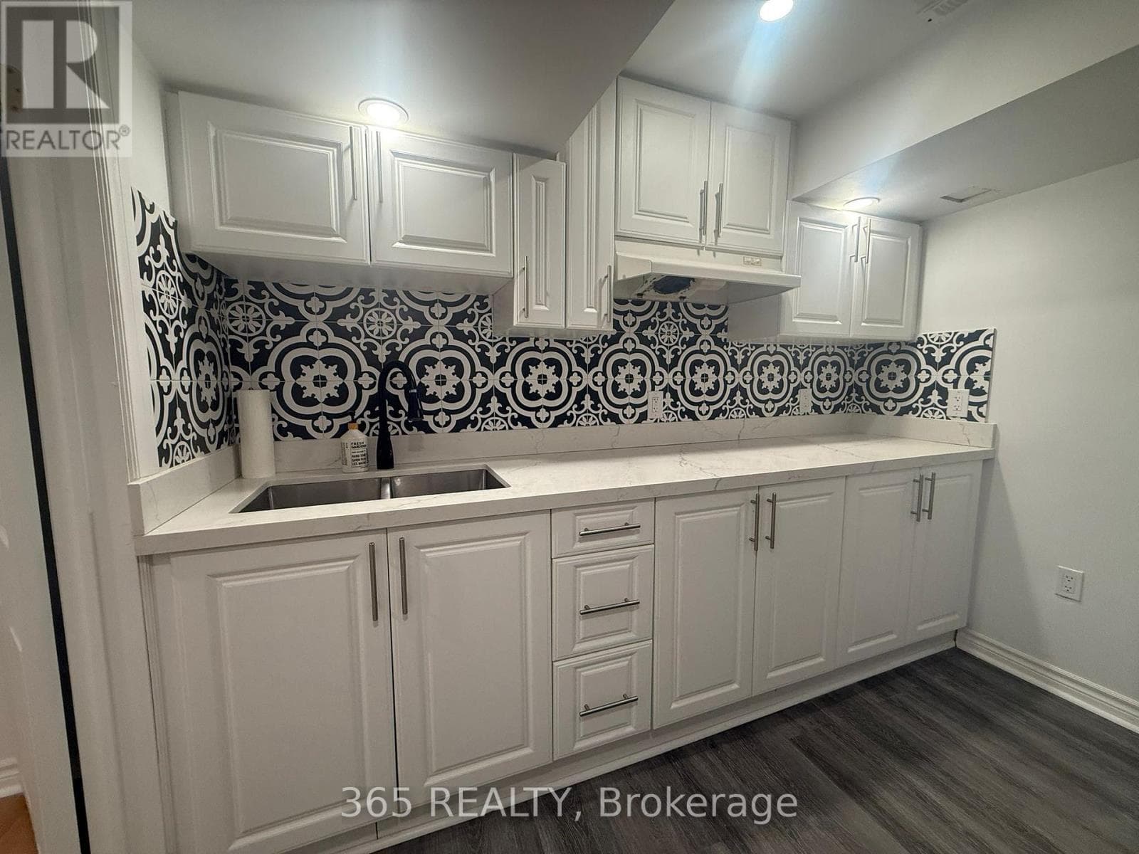 Single Family at 1647 Beard Drive, Milton (CL Clarke), Ontario - Photo 8 - RE/MAX Garden City Realty