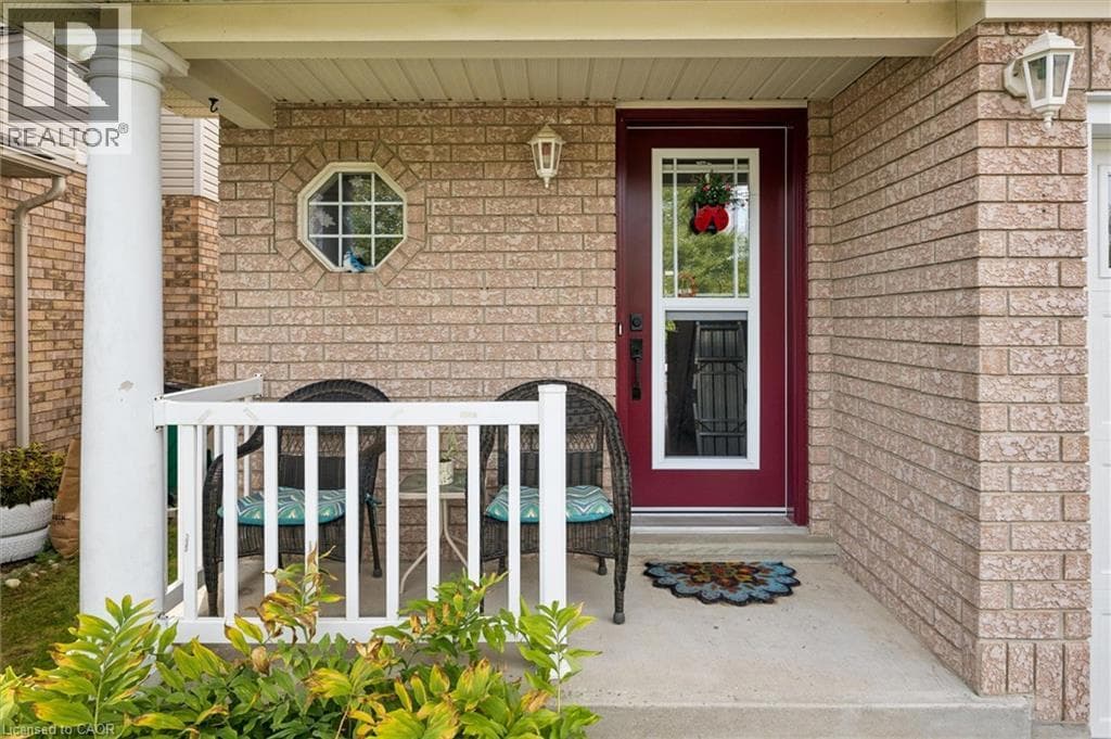 Single Family at 67 APPLE TREE Drive, Kitchener, Ontario - Photo 4 - RE/MAX Garden City Realty