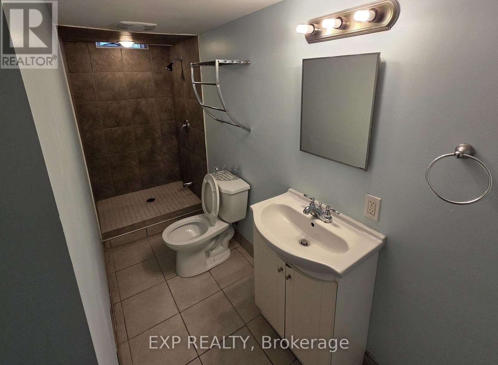 Single Family at Basement- 384 Flagstone Way, Newmarket (Woodland Hill), Ontario - Photo 5 - RE/MAX Garden City Realty