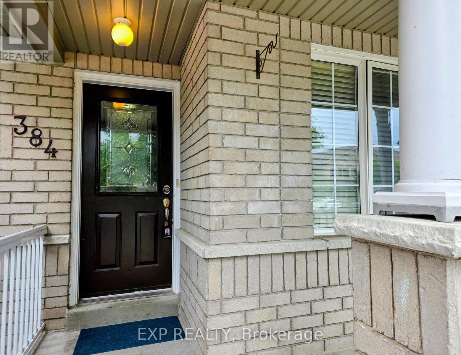 Single Family at Upper- 384 Flagstone Way, Newmarket (Woodland Hill), Ontario - Photo 3 - RE/MAX Garden City Realty