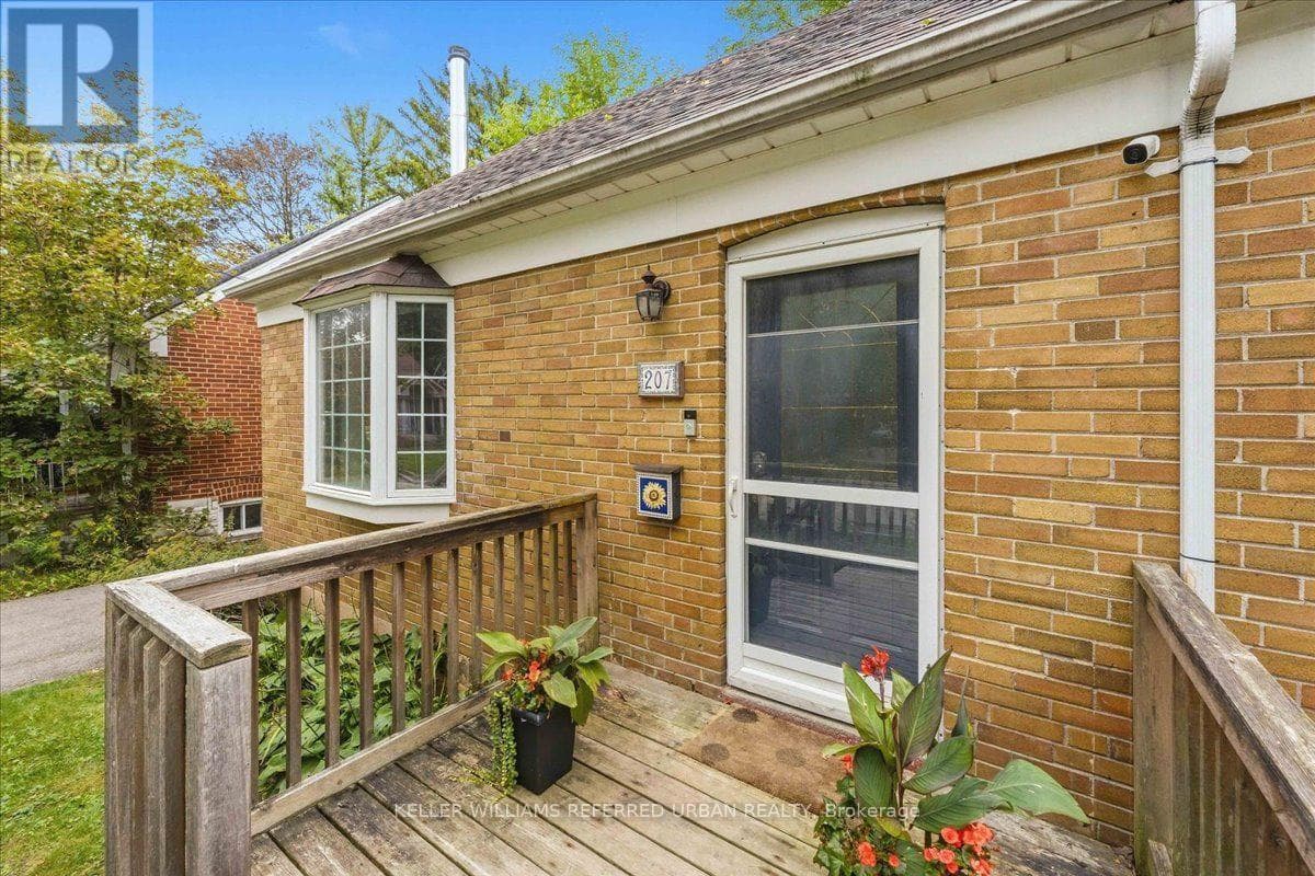 Single Family at 207 Elmhurst Avenue, Toronto (Lansing-Westgate), Ontario - Photo 4 - RE/MAX Garden City Realty