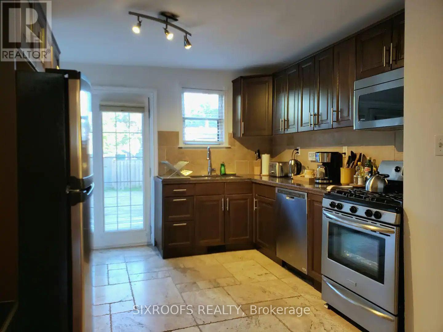 Single Family at 29 Dunkirk Road, Toronto (Danforth Village-East York), Ontario - Photo 6 - RE/MAX Garden City Realty