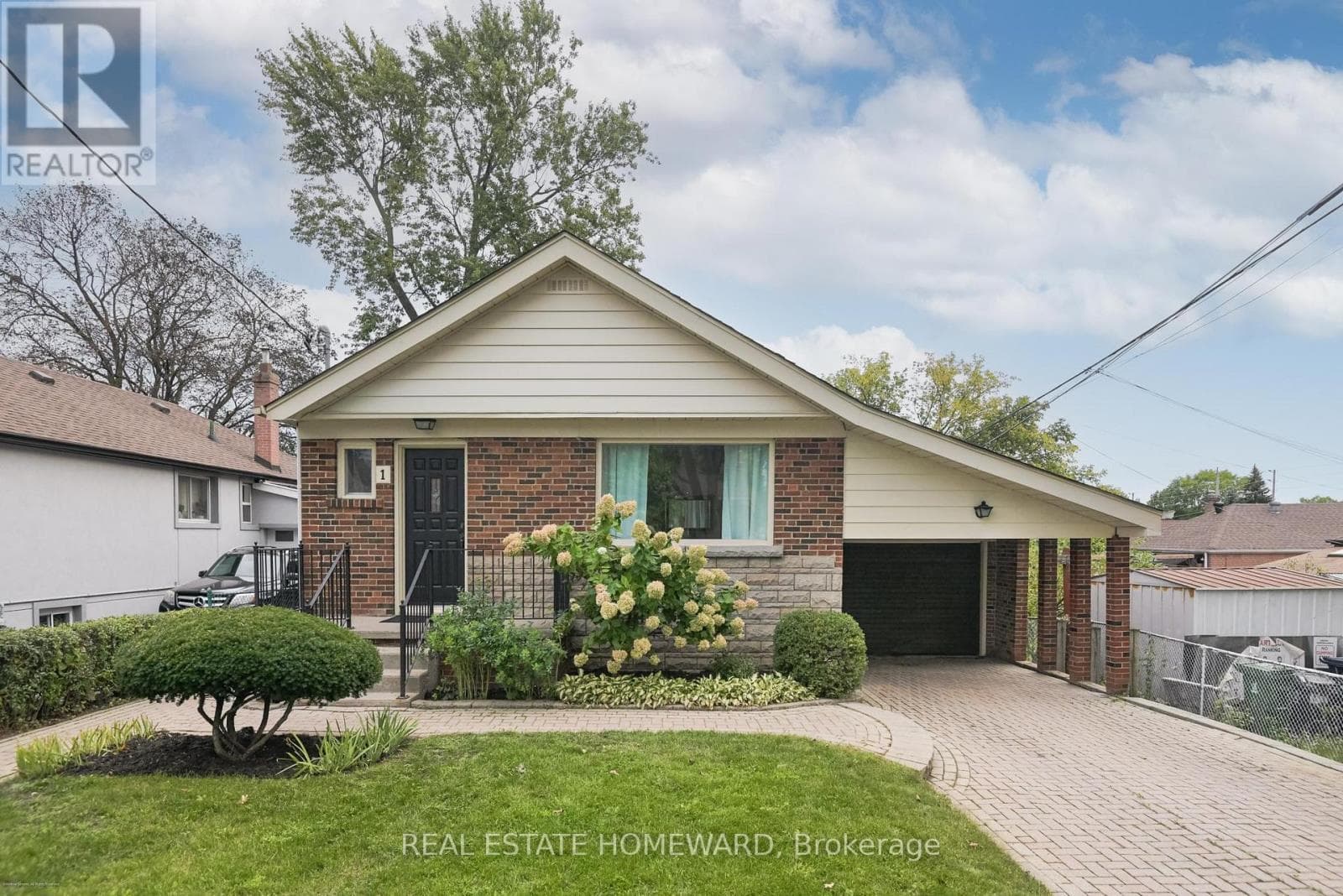 1 Bassett Avenue
