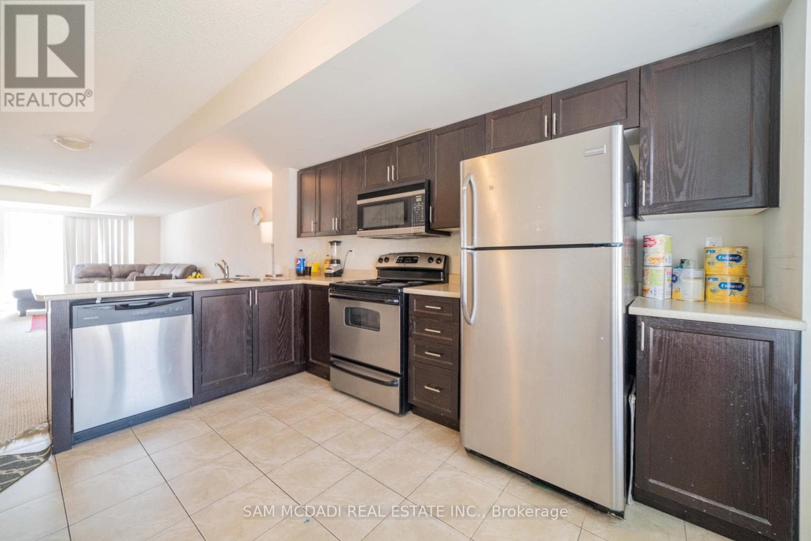 Single Family at 103- 1380 Costigan Road, Milton (CL Clarke), Ontario - Photo 4 - RE/MAX Garden City Realty