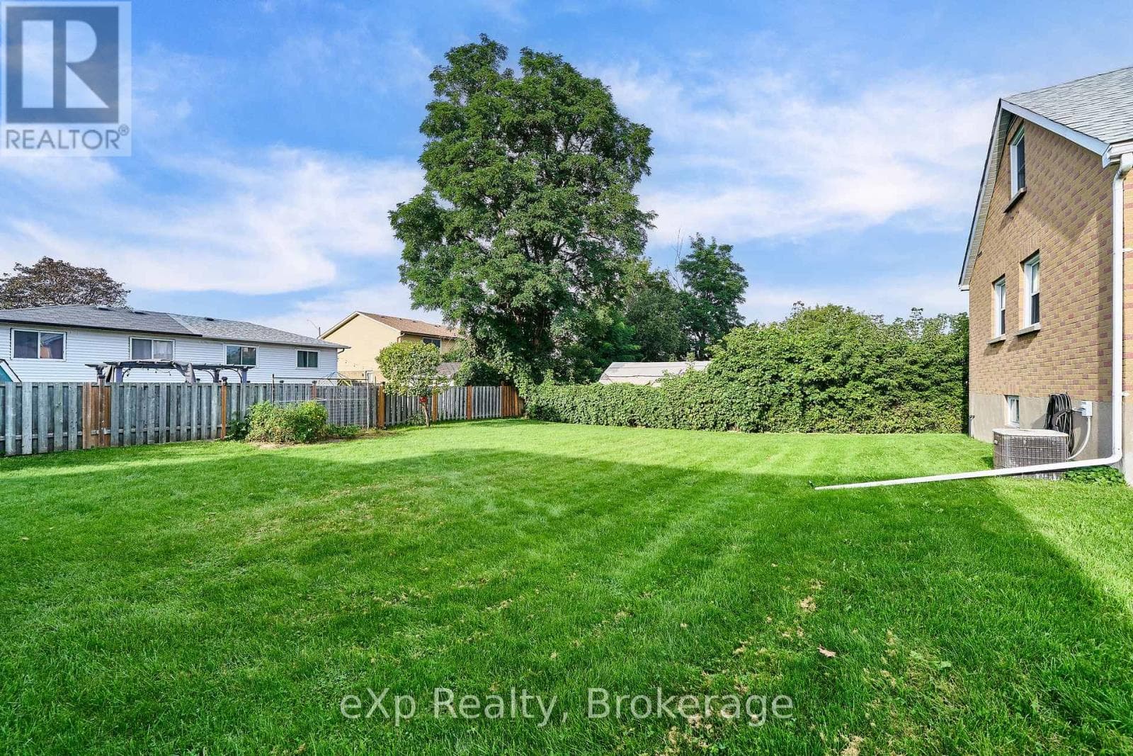 Multi-family at 638 Laval Court, Oshawa (Vanier), Ontario - Photo 4 - RE/MAX Garden City Realty
