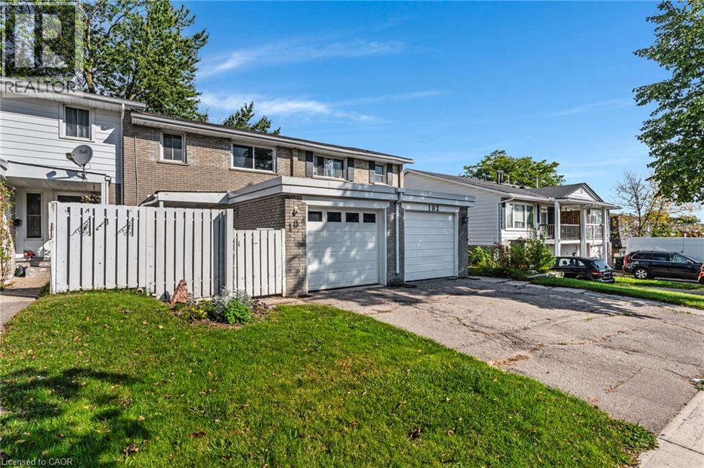 Single Family at 104 RALGREEN Crescent, Kitchener, Ontario - Photo 2 - RE/MAX Garden City Realty