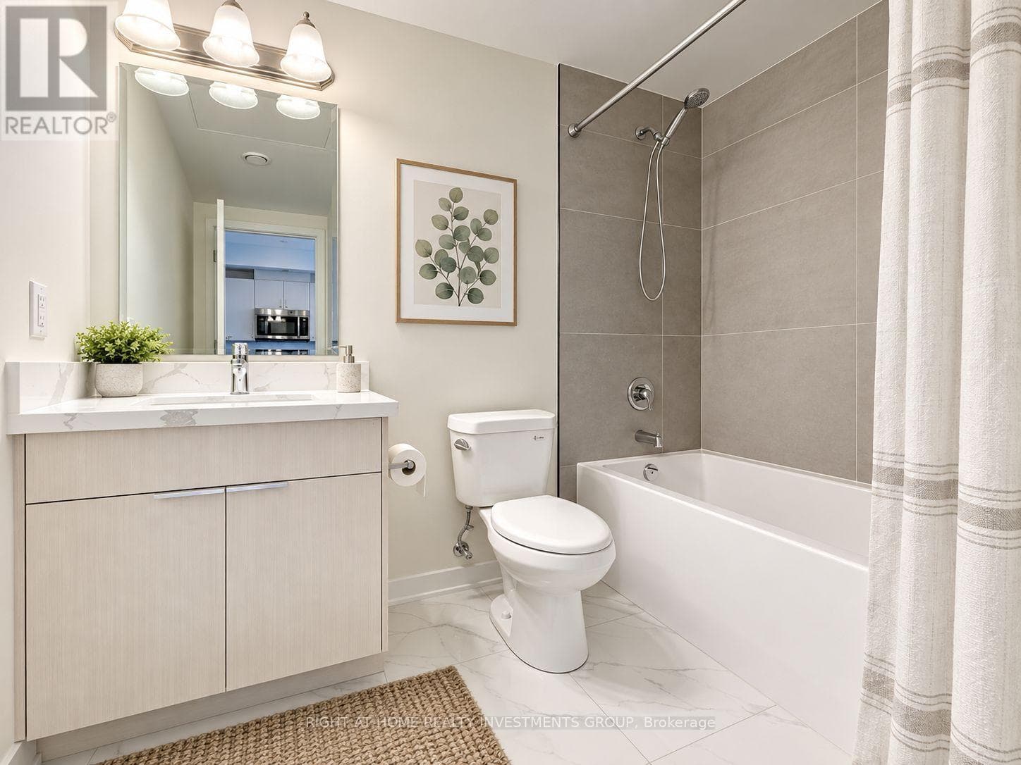 Single Family at 519- 2825 Jane Street, Toronto (Glenfield-Jane Heights), Ontario - Photo 6 - RE/MAX Garden City Realty