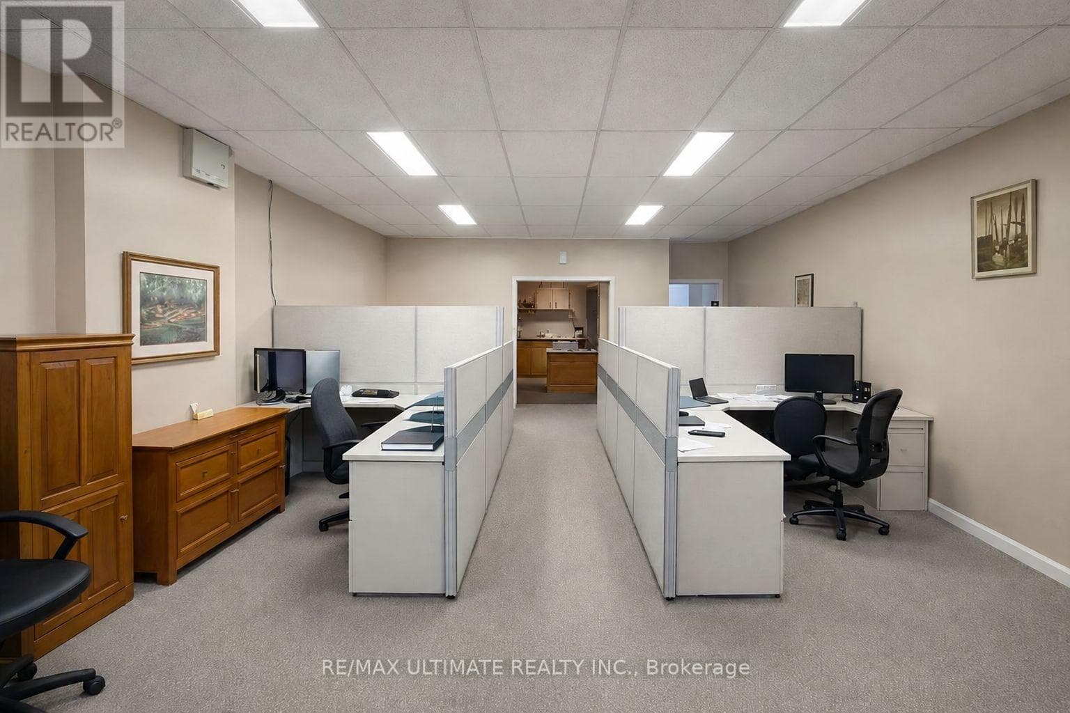 Retail at 1958 Danforth Avenue, Toronto (Danforth), Ontario - Photo 4 - RE/MAX Garden City Realty