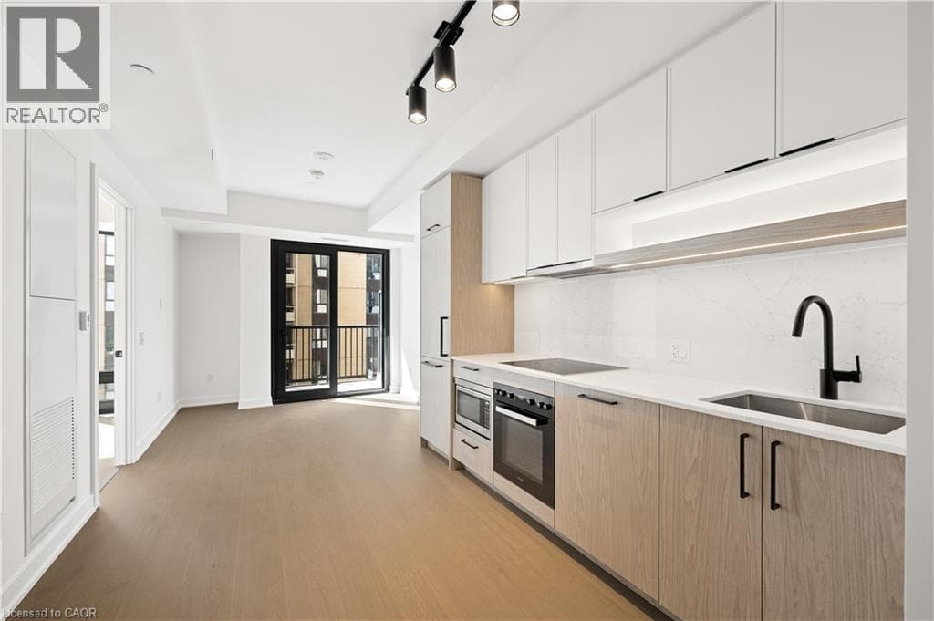 Single Family at 1803- 91 MONTCLAIR Avenue, Toronto, Ontario - Photo 7 - RE/MAX Garden City Realty