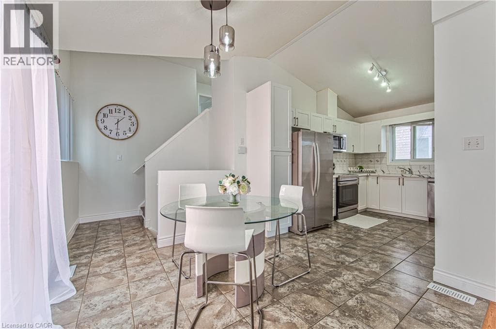 Single Family at 168 COPPER LEAF Street, Kitchener, Ontario - Photo 10 - RE/MAX Garden City Realty