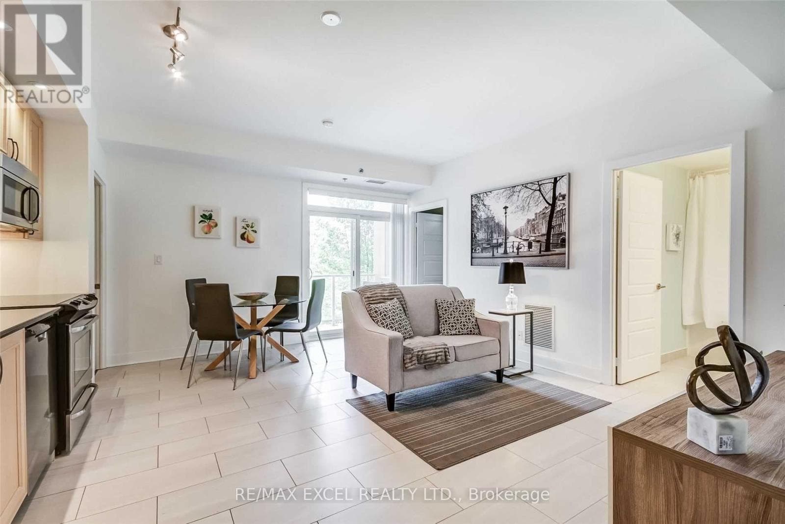 Single Family at 241- 28 Prince Regent Street, Markham (Cathedraltown), Ontario - Photo 5 - RE/MAX Garden City Realty