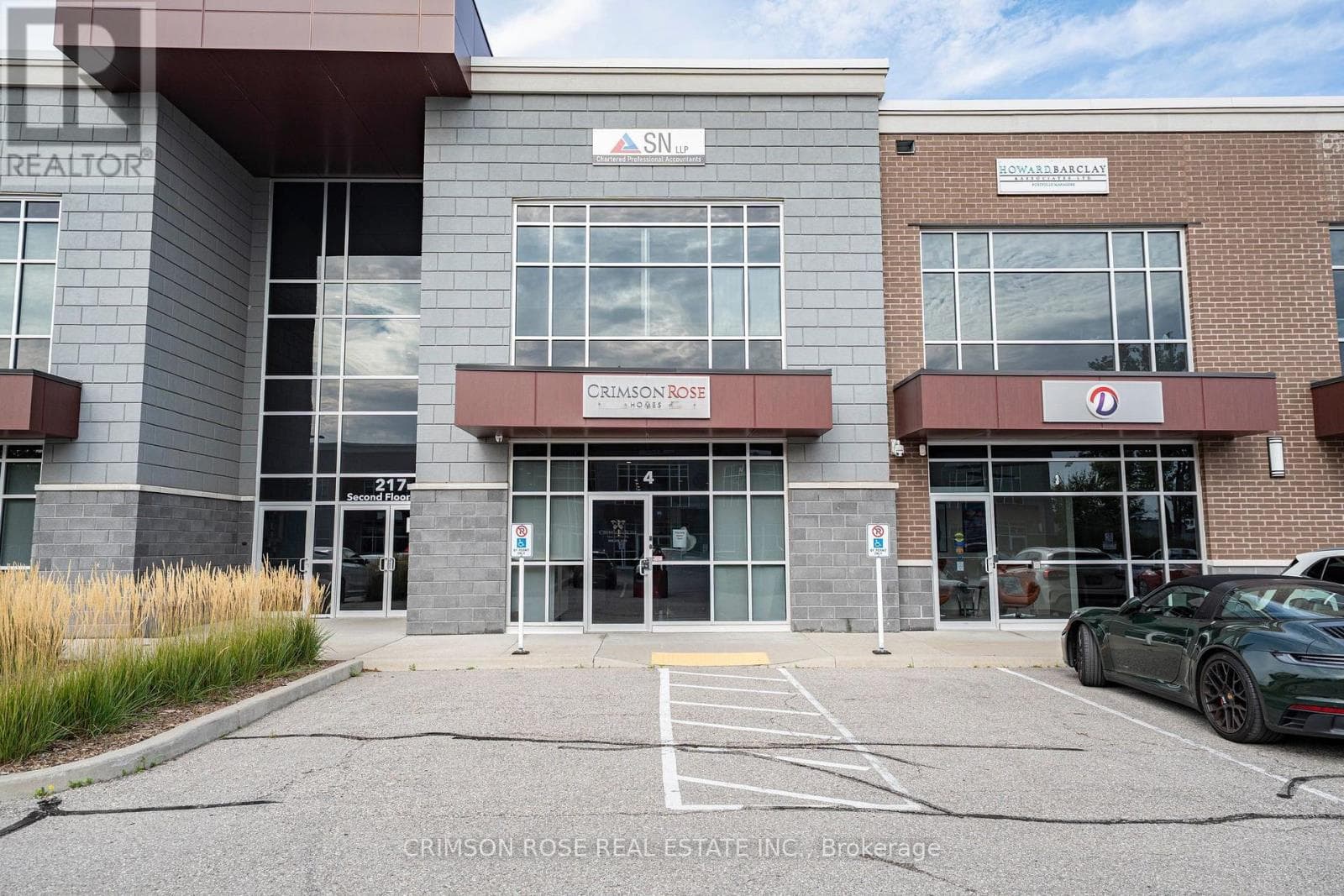 4- 217 Speers Road
