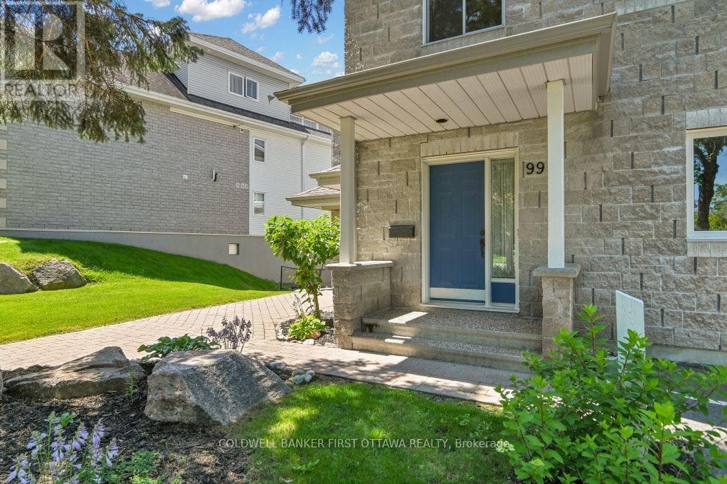 99 Robson Court