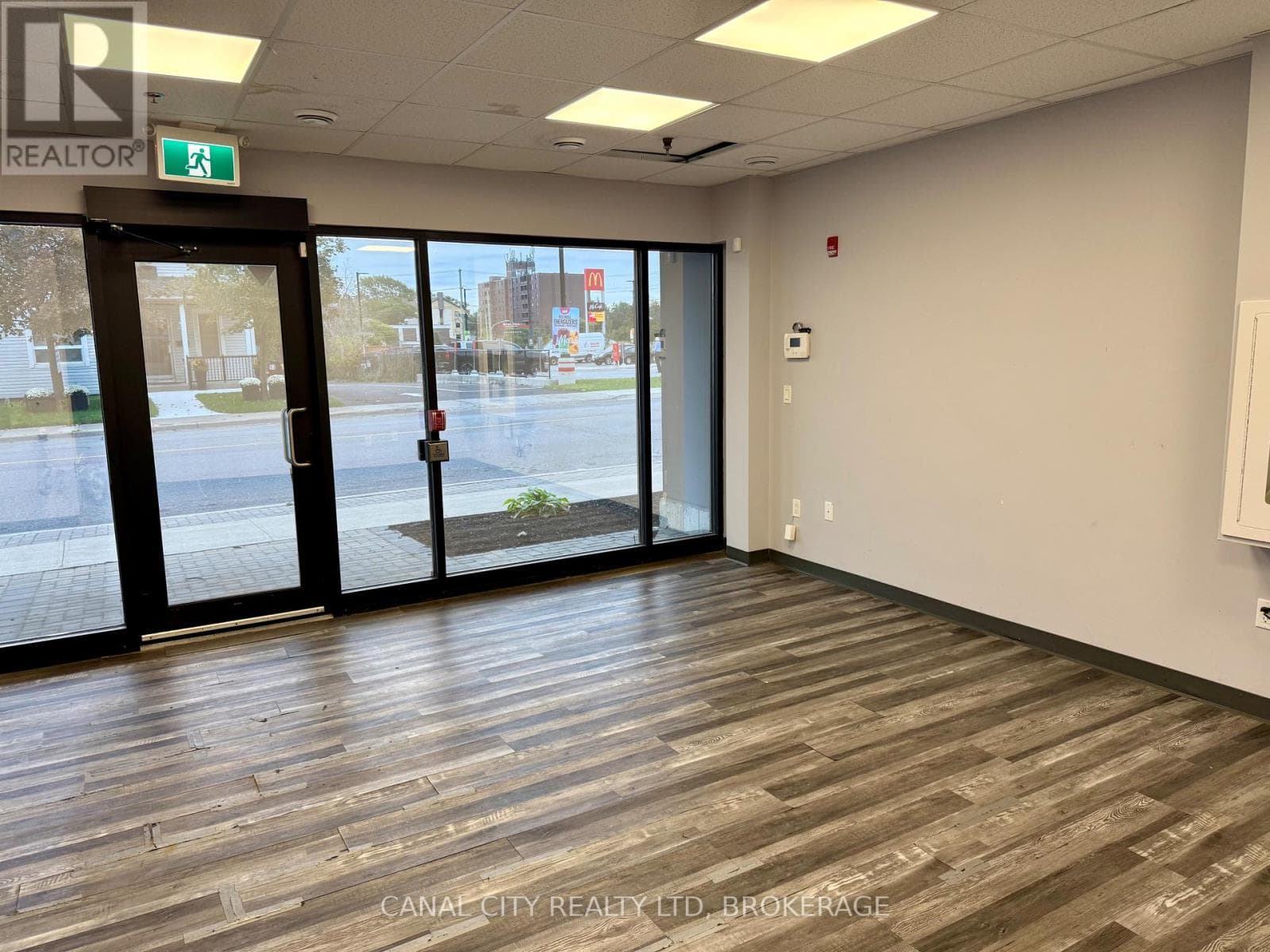Retail at 1- 29 Pine Street, Thorold (Thorold Downtown), Ontario - Photo 6 - RE/MAX Garden City Realty
