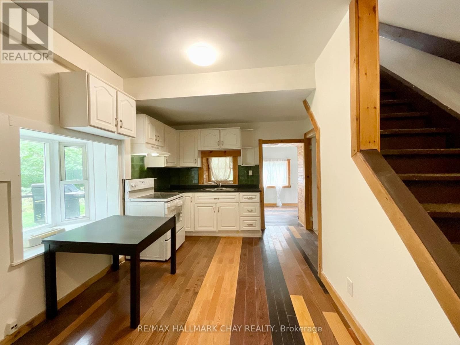 Single Family at 961 7th Line, Innisfil (Alcona), Ontario - Photo 3 - RE/MAX Garden City Realty