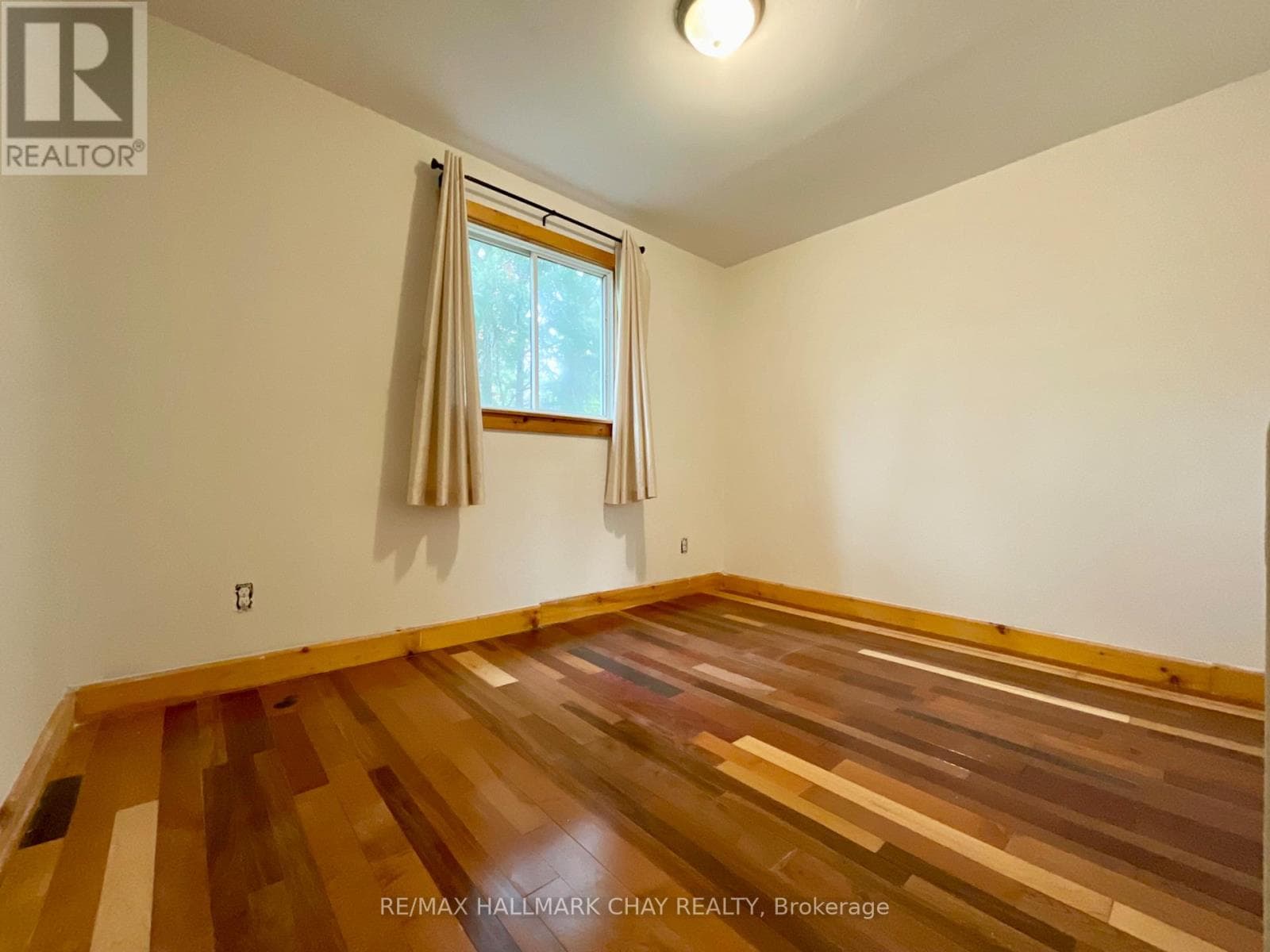 Single Family at 961 7th Line, Innisfil (Alcona), Ontario - Photo 9 - RE/MAX Garden City Realty