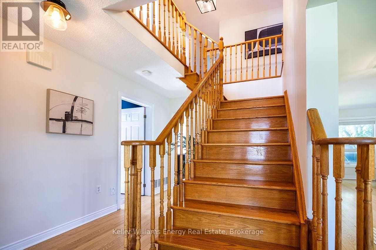 Single Family at 329 Challenger Court, Clarington (Newcastle), Ontario - Photo 7 - RE/MAX Garden City Realty