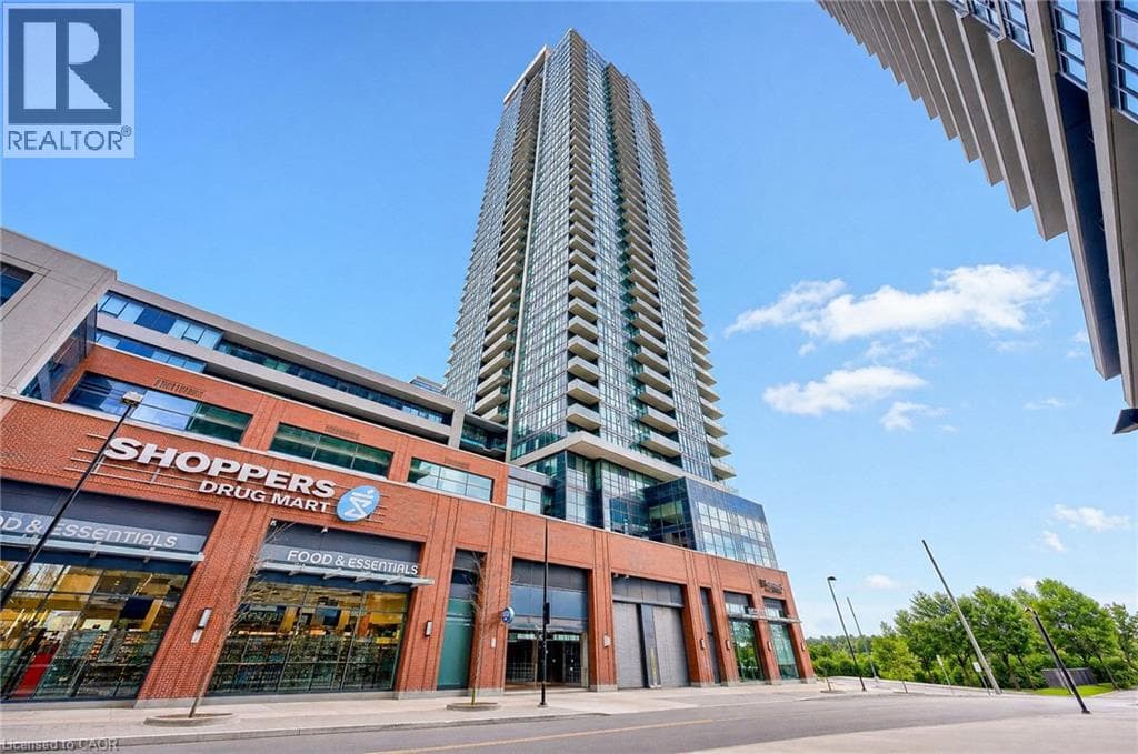 Single Family at 605- 2200 LAKE SHORE Boulevard, Toronto, Ontario - Photo 1 - RE/MAX Garden City Realty