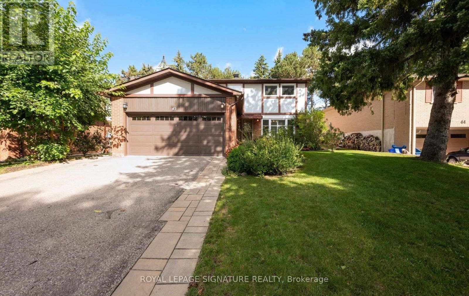 42 Shieldmark Crescent