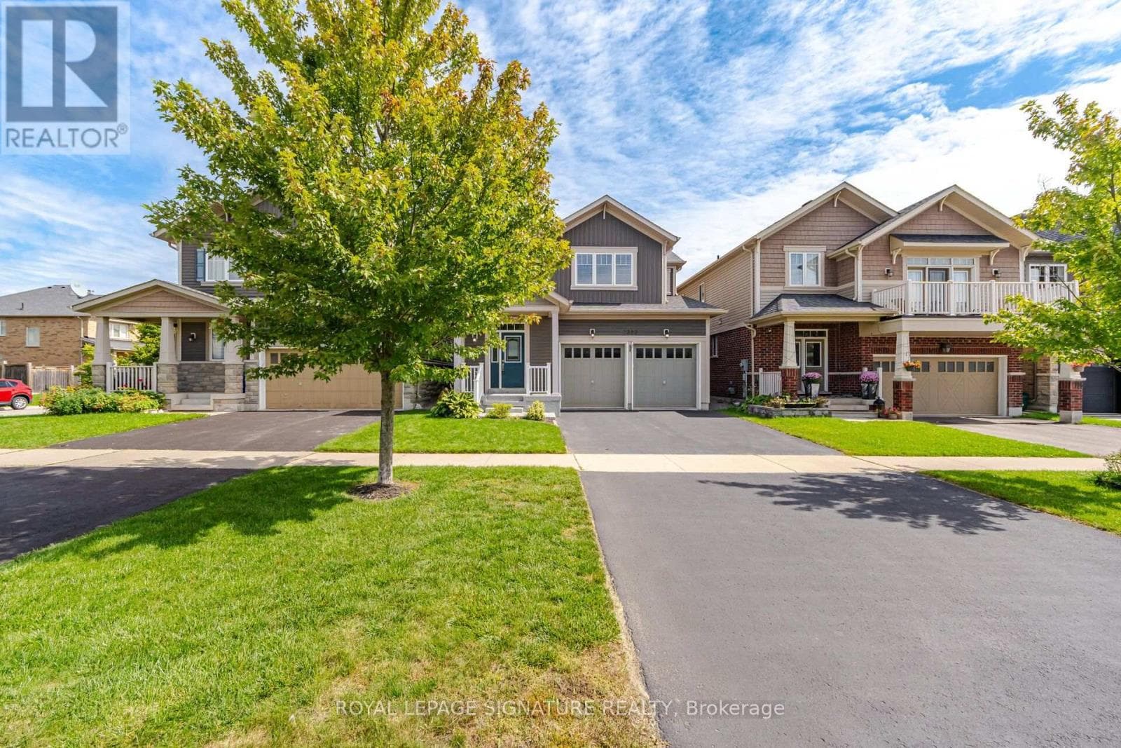 Single Family at 2323 Steeplechase Street, Oshawa (Windfields), Ontario - Photo 5 - RE/MAX Garden City Realty